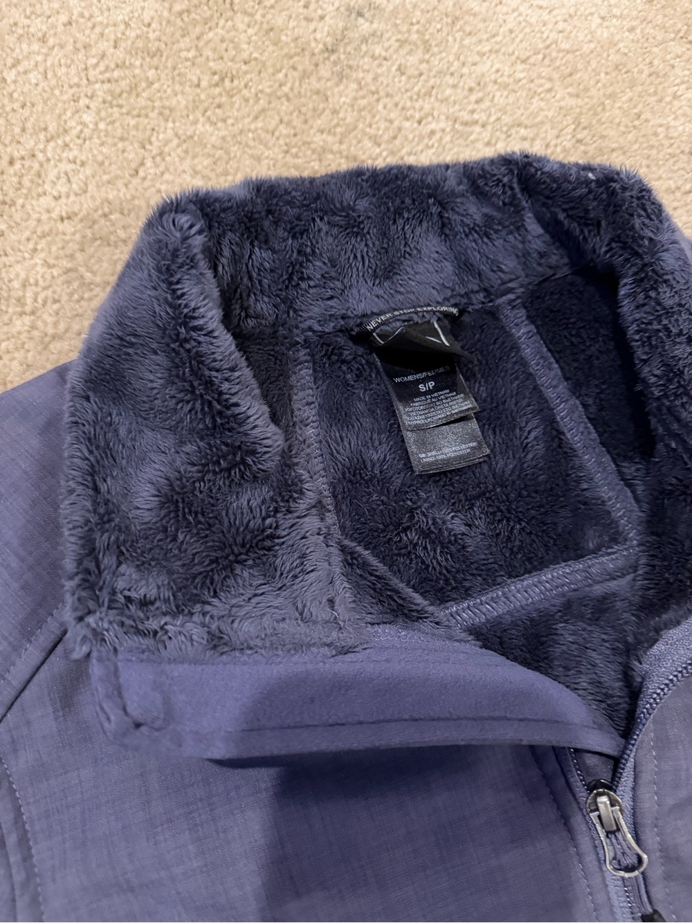 North Face Women’s Purple Fleece Lined Softshell Jacket Small Winter Ski - Picture 2 of 14